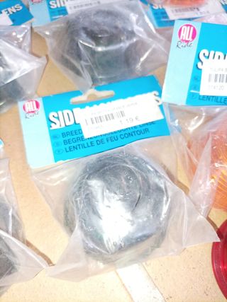 Pilotos bicolor de goma y tulipas, para remolque