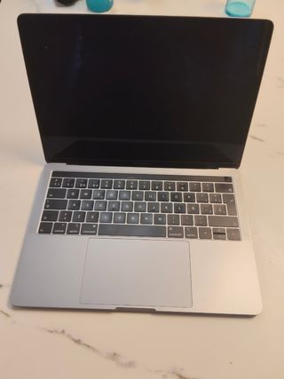 MacBook Pro 13" Touch Bar