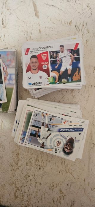 Cromos fútbol: 330+100 antiguos liga este
