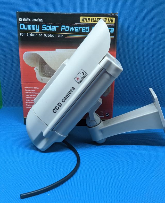 Telecamera FINTA sorveglianza solare LED intermitt