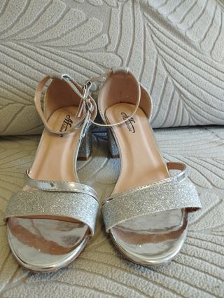 Sandalias Afurkanka Plata 36