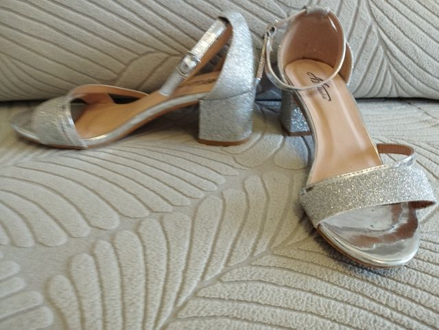 Sandalias Afurkanka Plata 36