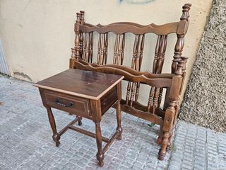 Cabecero cama + mesilla madera