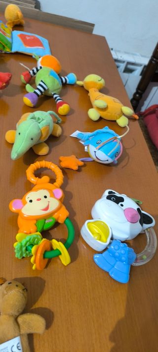 Lote juguetes bebé - 26piezas