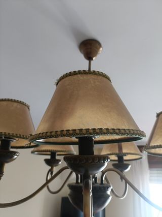 Lámpara techo 5 tulipas beige