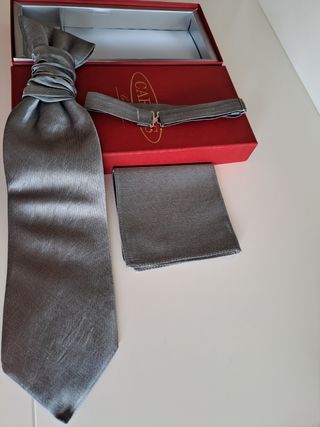 Pajarita Plata Carlos Ceremonia