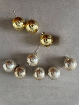 Set 9 bolas de Navidad doradas y plateadas