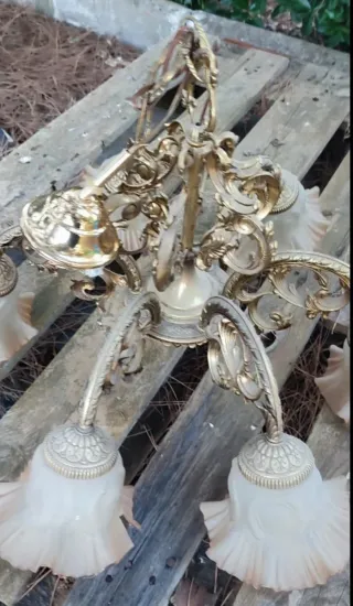 Lampara antigua 6 brazos dorada