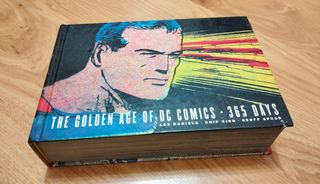 THE GOLDEN AGE OF DC COMICS - 365 DAYS - LIBRO
