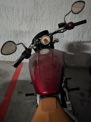 Indian Scout Sixty - Motocicleta
