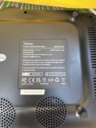 dvd portatil 10,2”
apenas sin uso