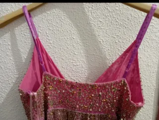 Vestido de tul y lentejuelas