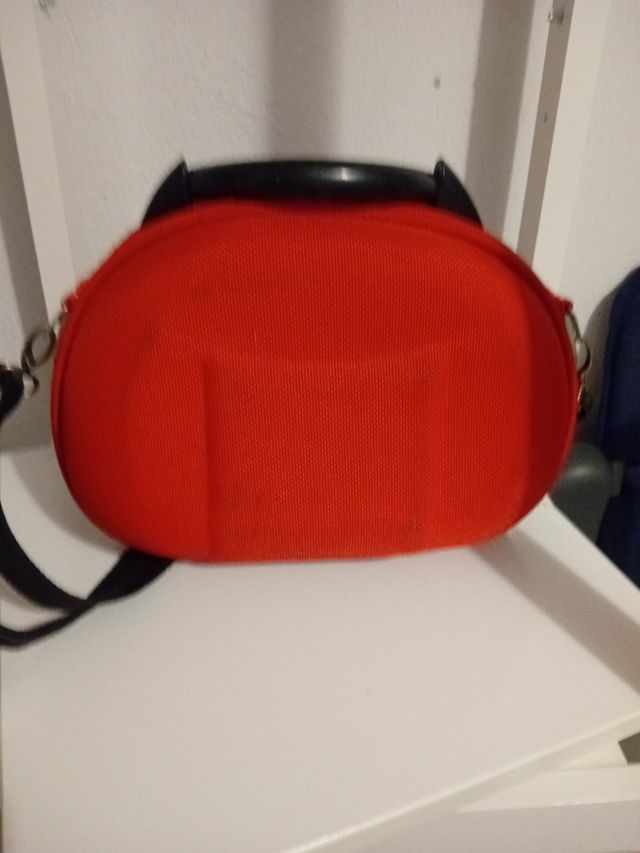 Maletín VIAJE rojo Tia Maria de mano y colgar