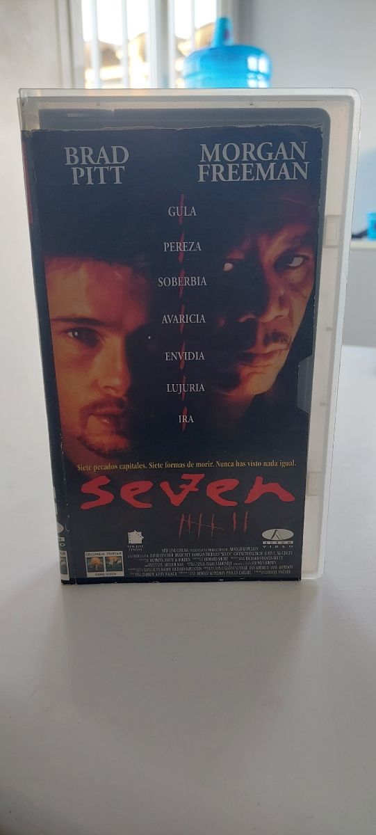Seven VHS - Brad Pitt & Morgan Freeman