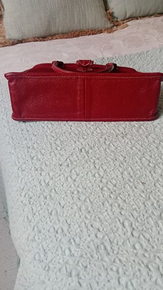 Bolso Ángel Serrano Piel Caprina burdeos.