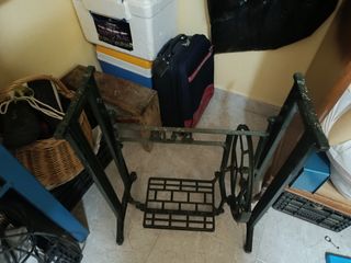 Pie Máquina Coser Alfa - Metal