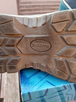 Zapatos seguridad Skarpa -talla 42