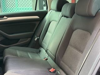 Volkswagen Passat 2.0 TDI R-Line año 2019
