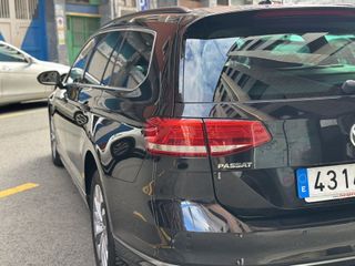 Volkswagen Passat 2.0 TDI R-Line año 2019