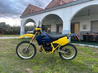 Suzuki RMX 50cc: Motocross
