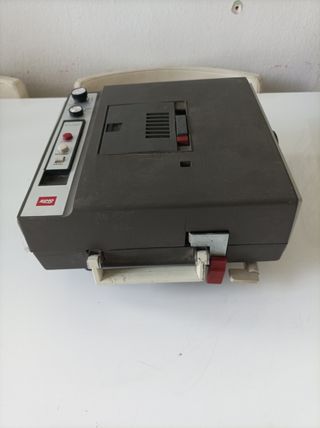 Proyector diapositiva Elmo AS-T automático