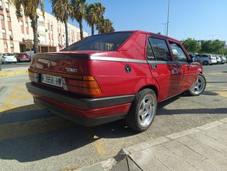 Alfa Romeo 75 1986