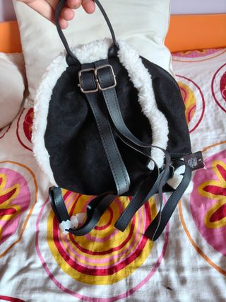 Mochila Love negra - terciopelo
