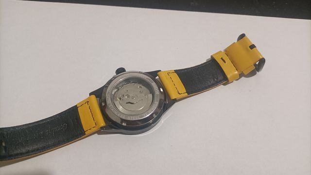 Orologio Bolyte giallo | Automatico