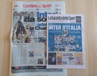2 giornali Inter Scudetto 2010