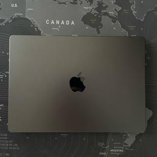 MacBook Pro M3 Pro 18GB-512GB
