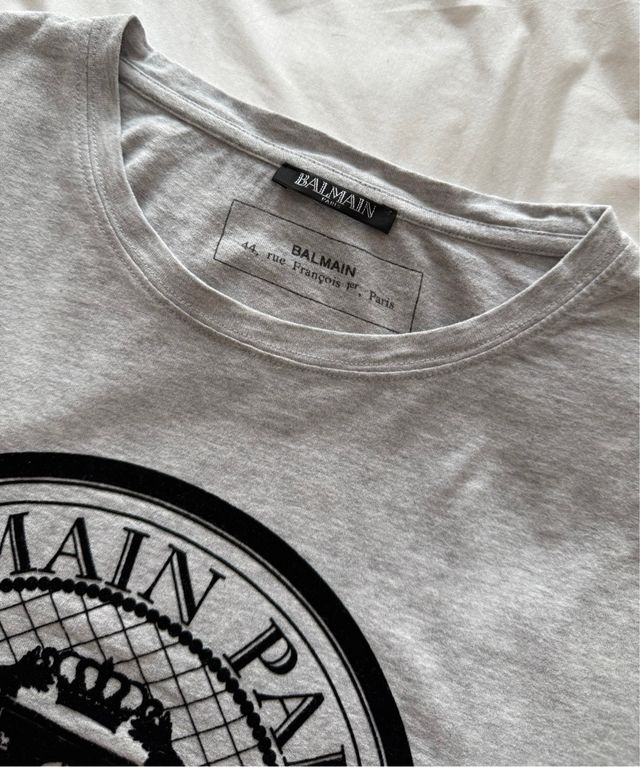 Camiseta Balmain gris