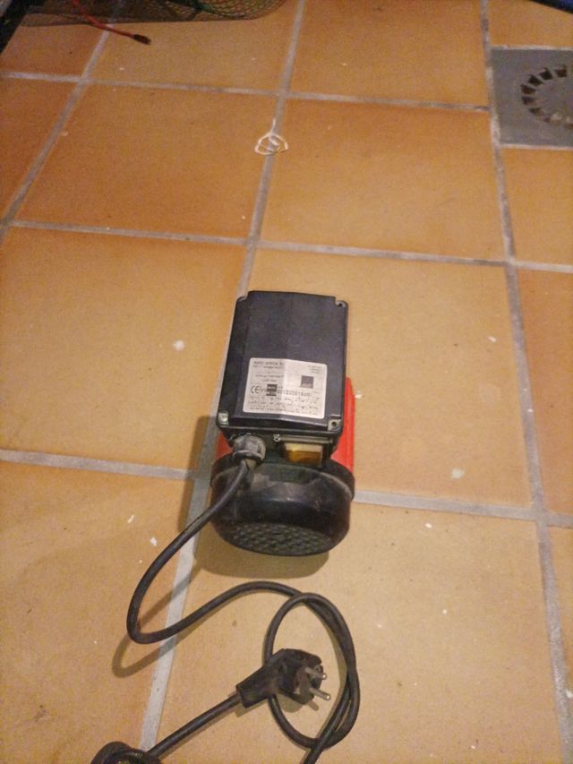 Bomba eléctrica de trasvase de Mato Iberica S.L.