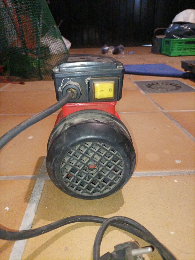 Bomba eléctrica de trasvase de Mato Iberica S.L.