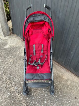 Silla paseo Chicco roja