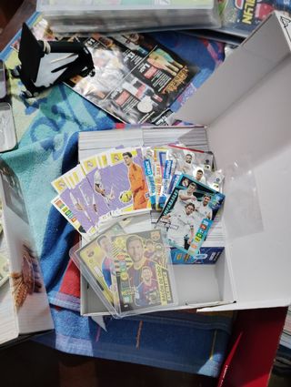 Cromos Adrenalyn XL: 22/23 23/24 24/25