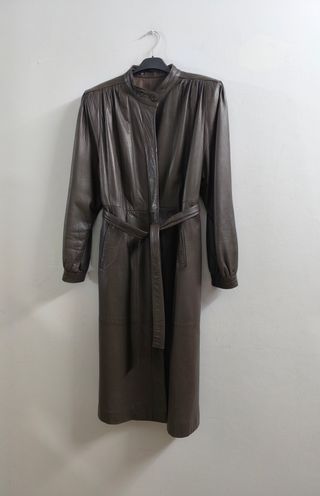 Gabardina cuero retro