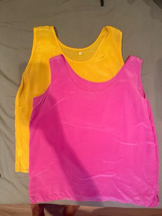 Blusa seda amarilla y rosa sin mangas