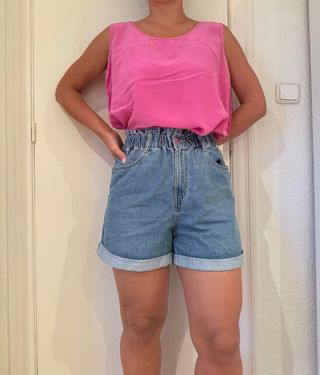Blusa seda amarilla y rosa sin mangas