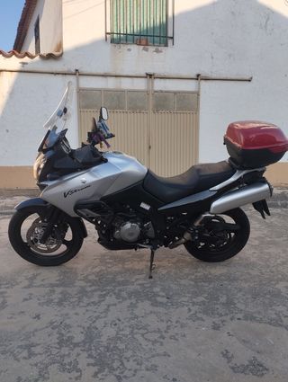 Suzuki VStrom 1000 - Moto