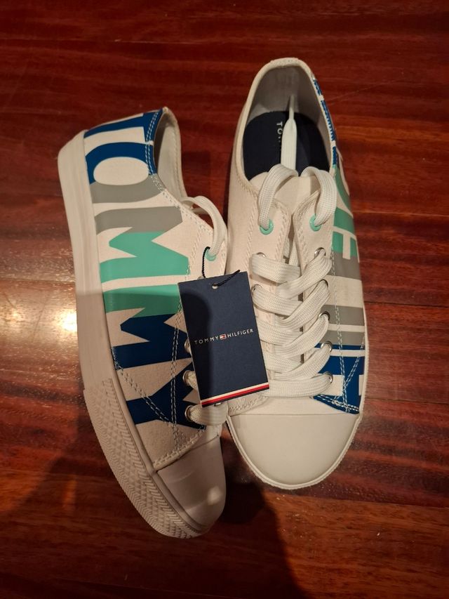 Zapatillas Tommy Hilfiger - nuevas
