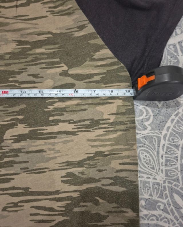 Camiseta Hollister camuflaje