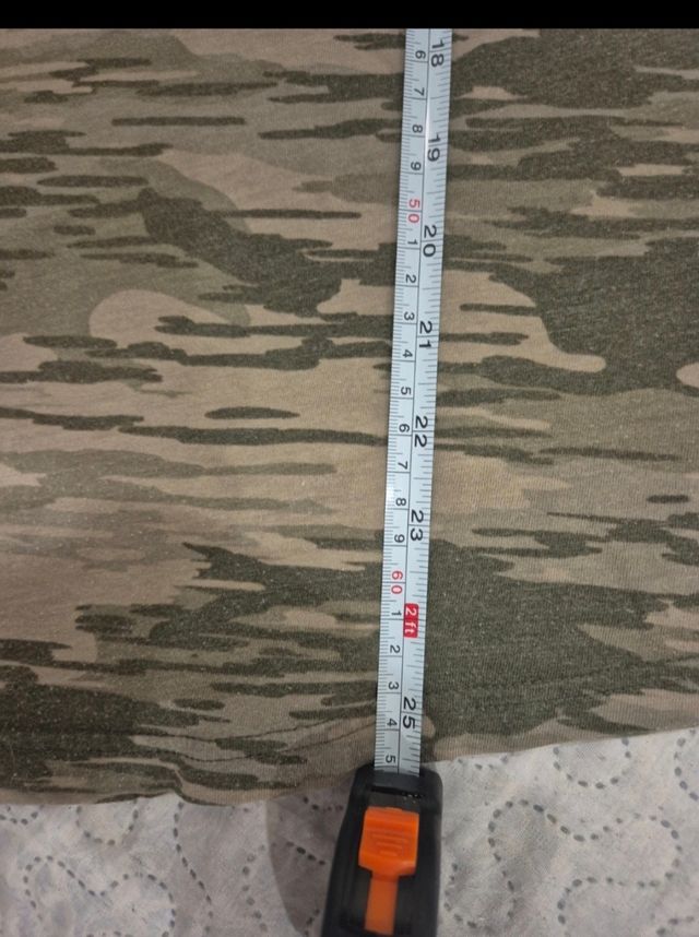 Camiseta Hollister camuflaje