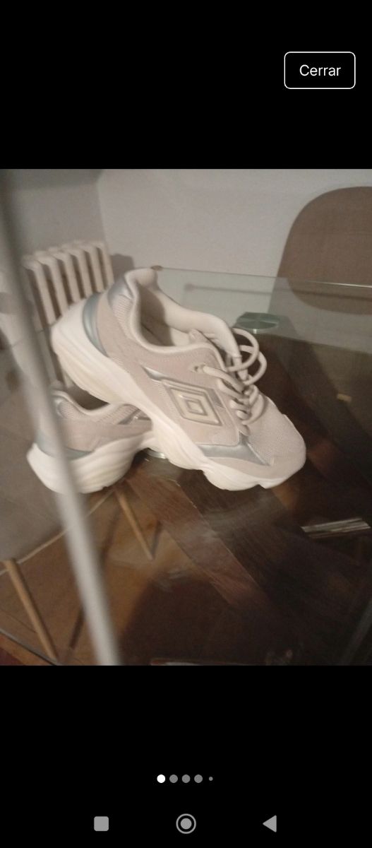 Zapatillas Lefties beige y plata