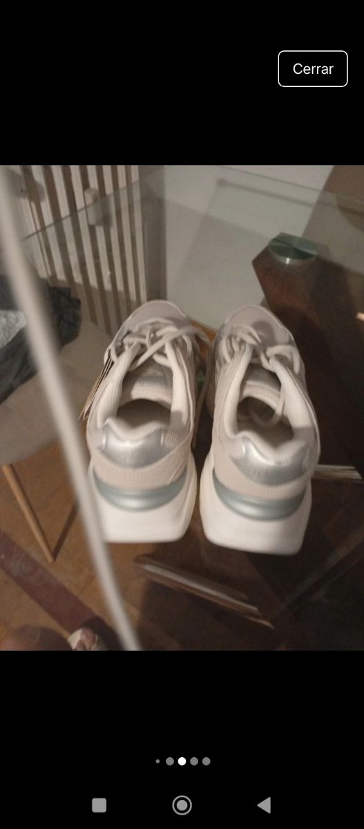 Zapatillas Lefties beige y plata