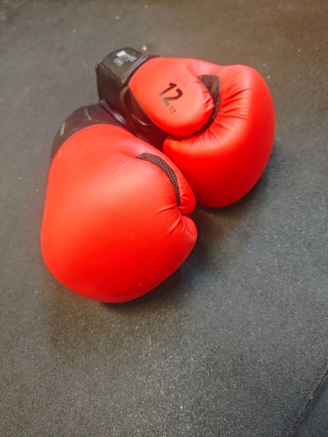 Guantes boxeo Outshock 12oz