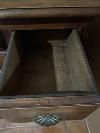 Cómoda madera 5 cajones,mesita de noches y armario
