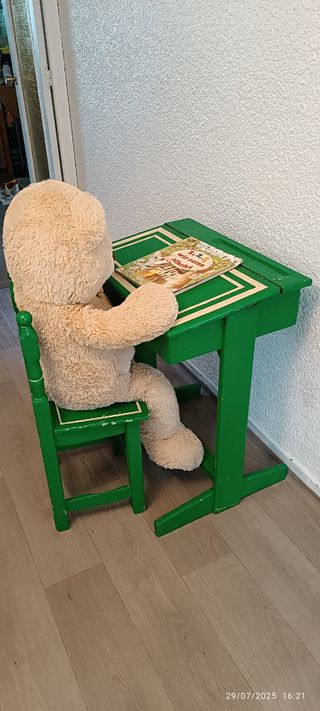 Escritorio infantil vintage años 50