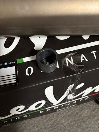Escape LeoVince Piaggio Beverly 300