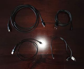 PS5 Digital + 2 Mandos + Auriculares + Base