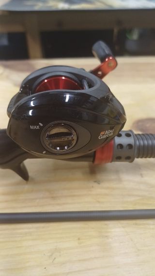 2 combos pesca agua dulce Abu Garcia